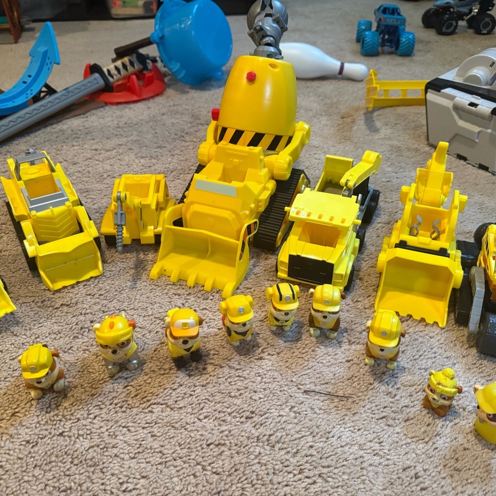 Paw Patrol Rubble Construction Toy Set